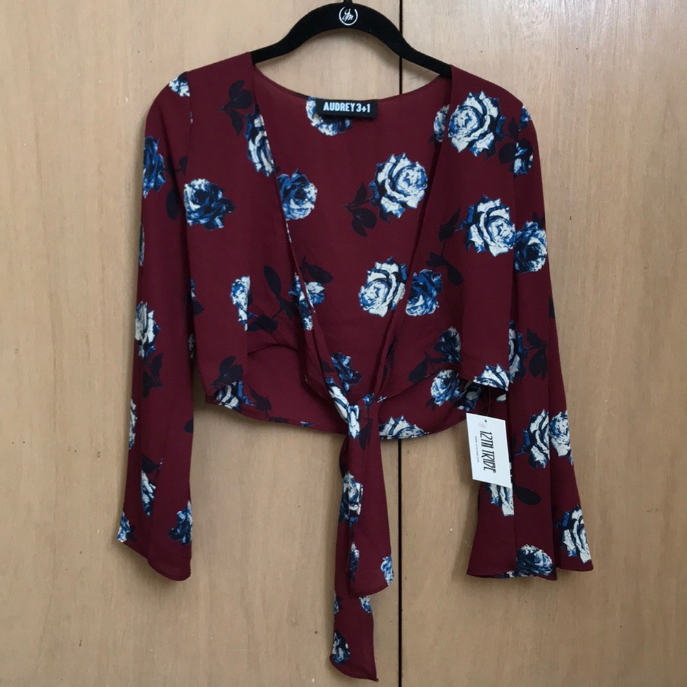 Floral wrap top